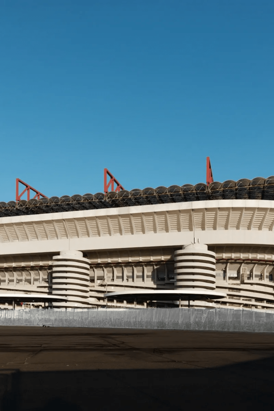 San Siro Gallery